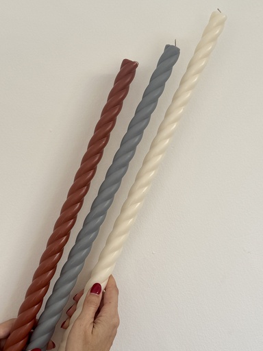 Long Spiral Taper candle
